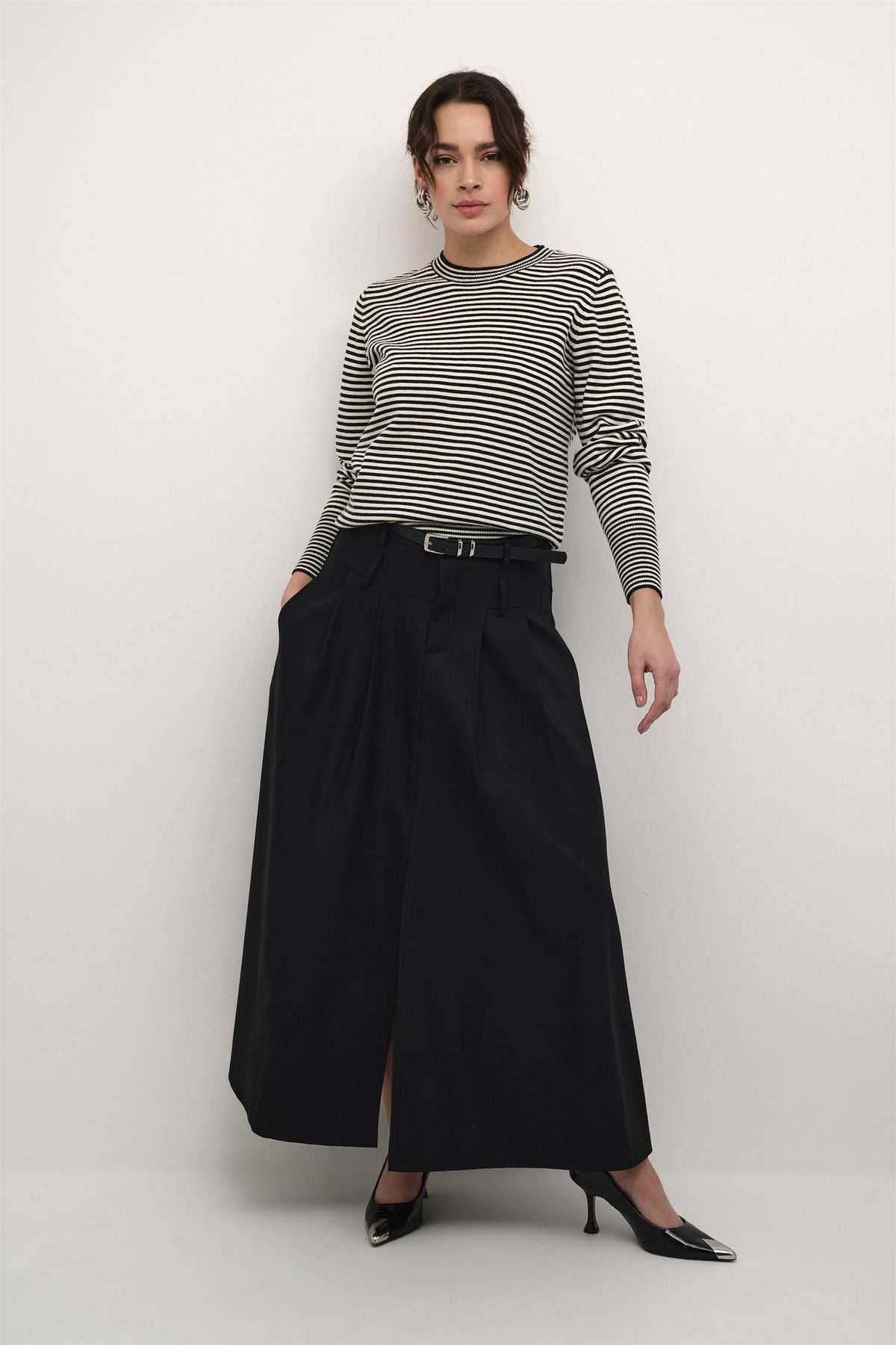 Kalissi Skirt Sort