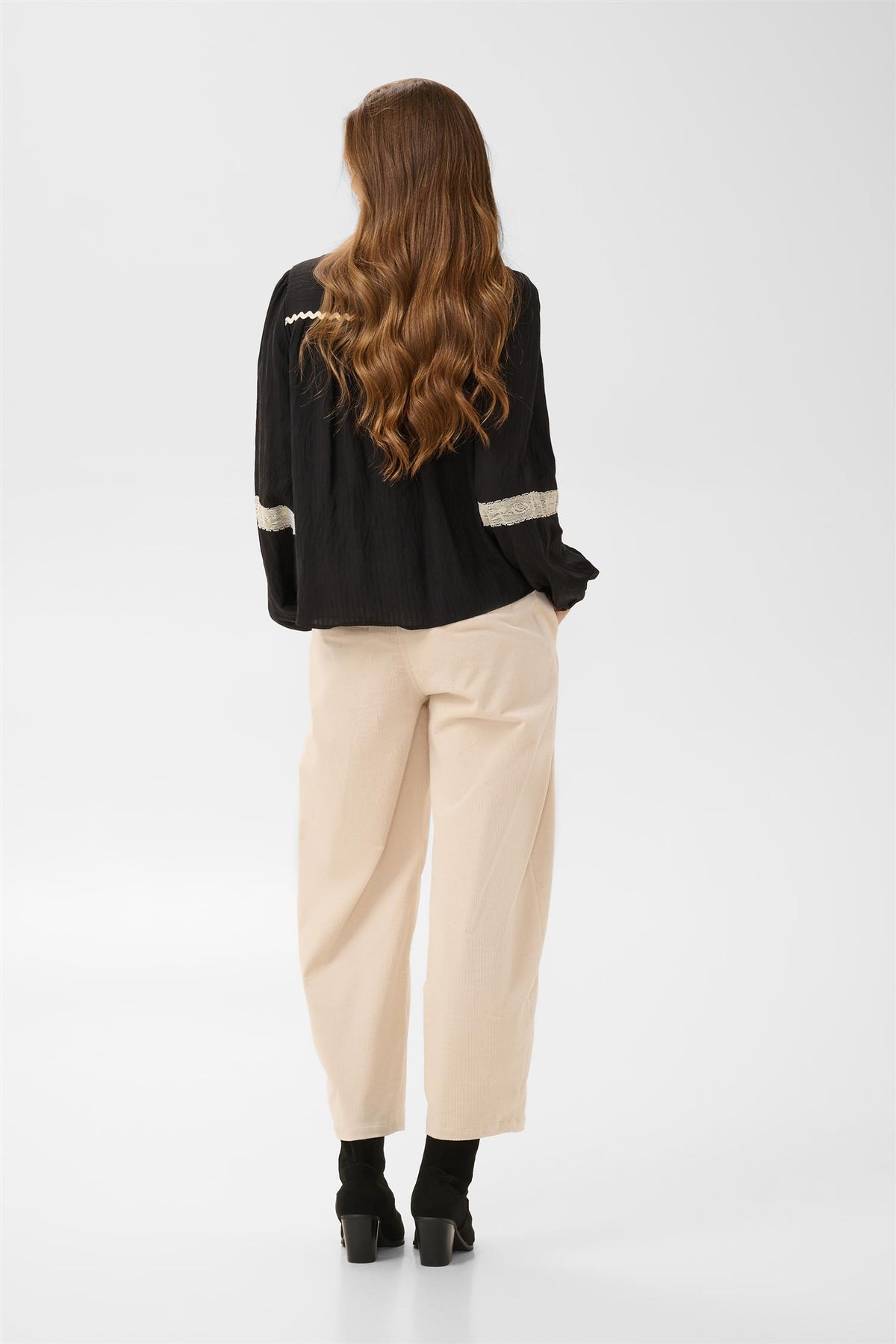 Crlunea Blouse Sort