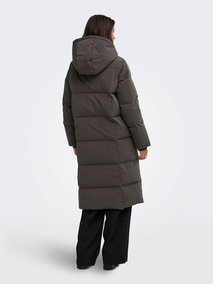 Jdyvictory Long Down Puffer Otw Noos Brun