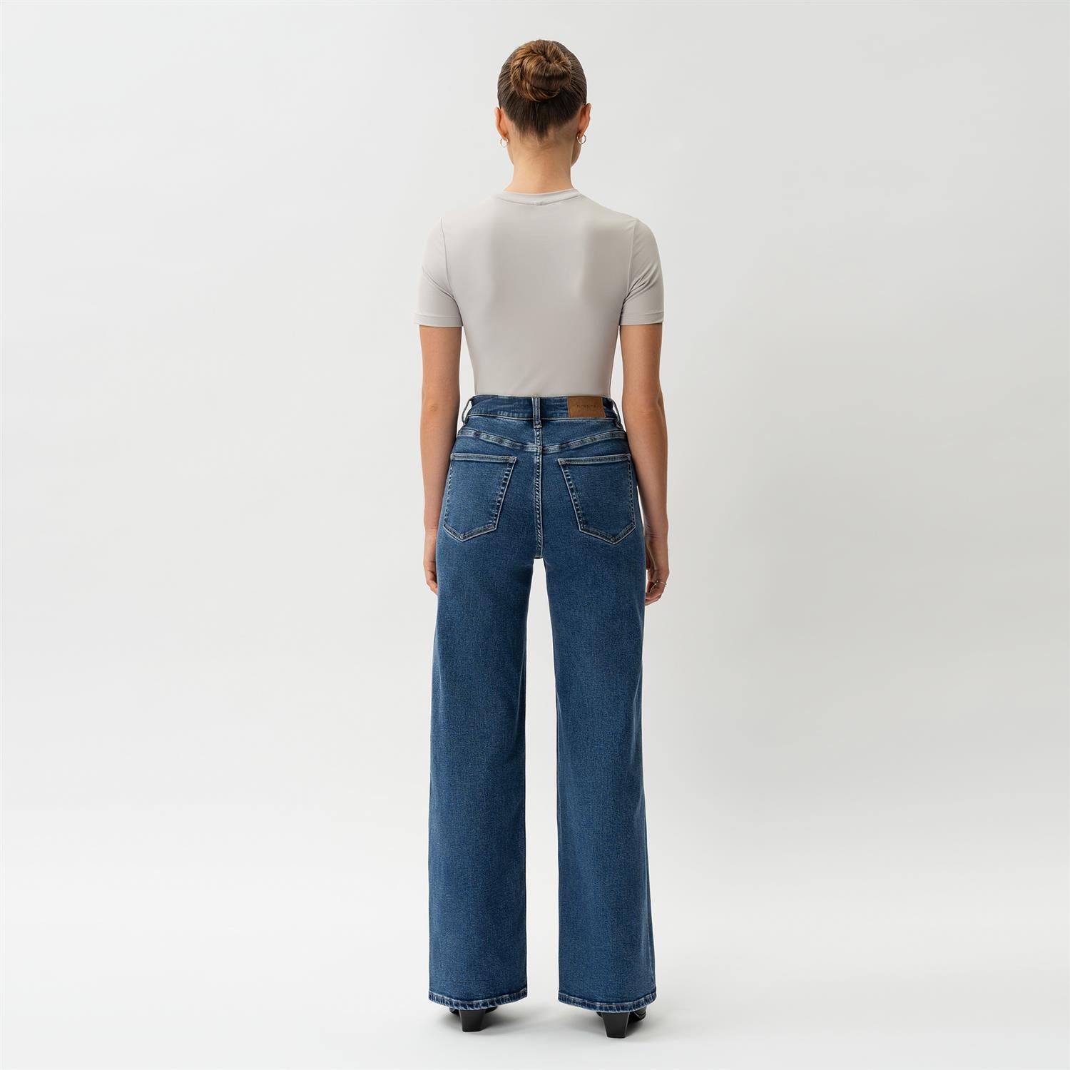 Relaxed ComfortDenim Jeans