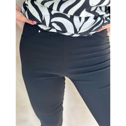 EIRA CAPRI Svart