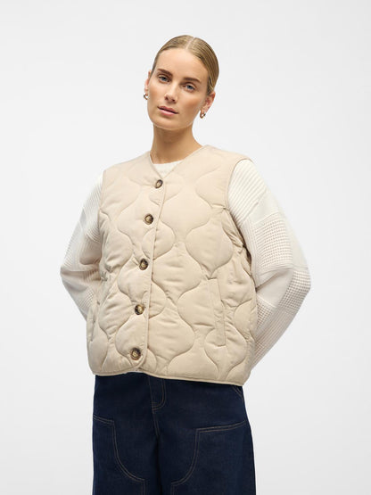 Objallie Lo Quilt Waistcoat E Aw Fair 25 Beige