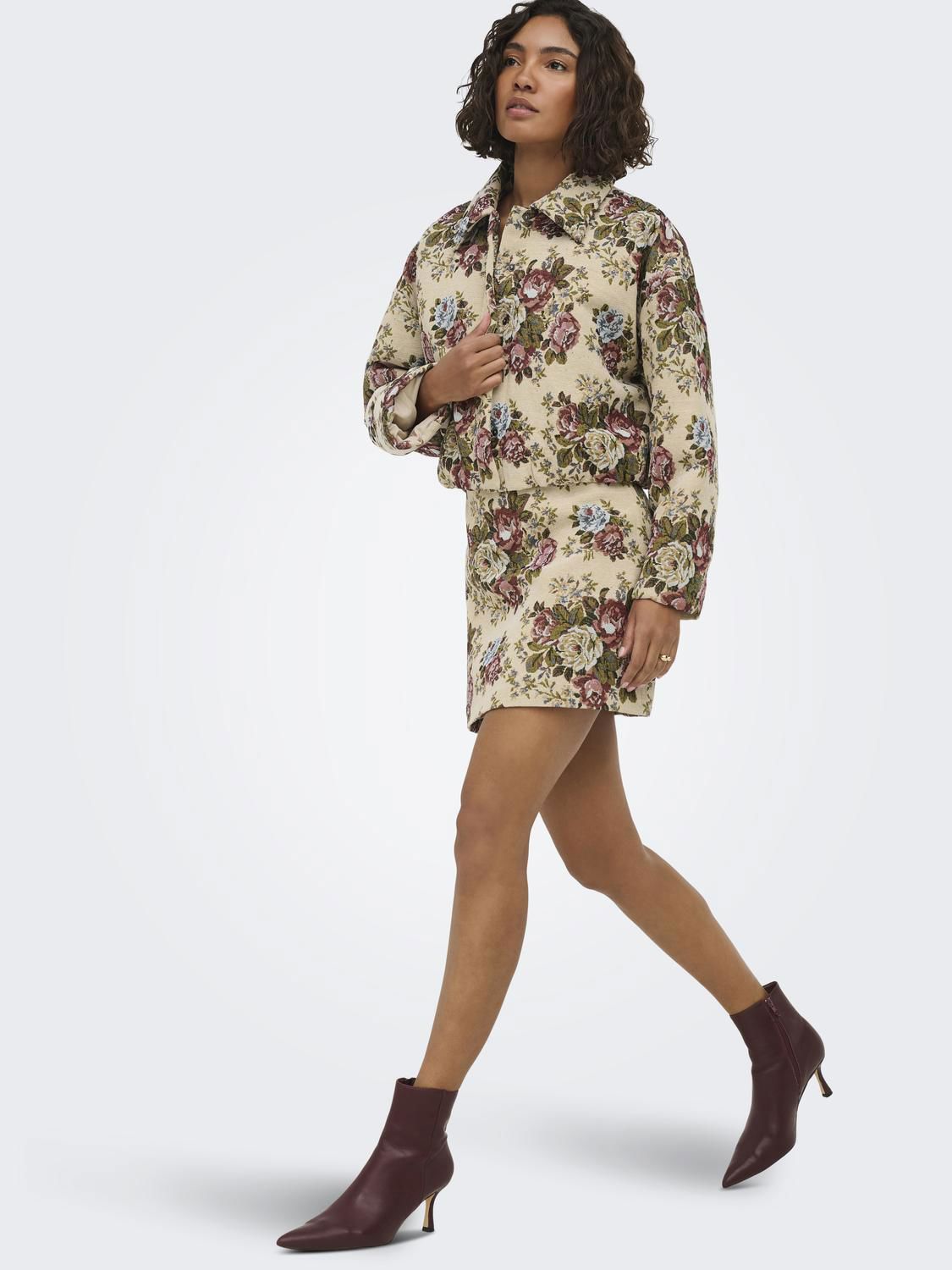 Jdyflola L/s Jacquard Jacket Wvn Hvit