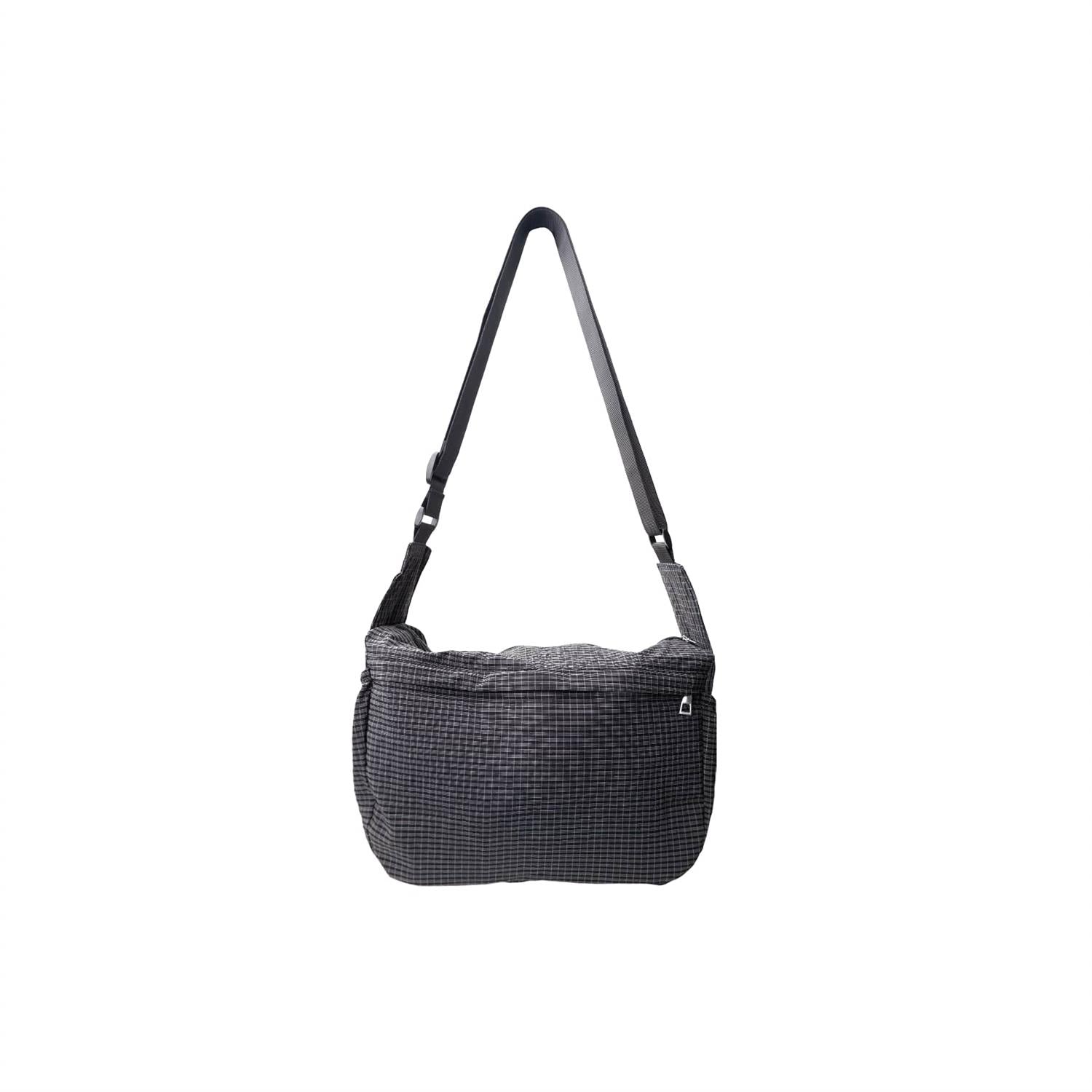 BCAGATA CROSSOVER BAG Svart