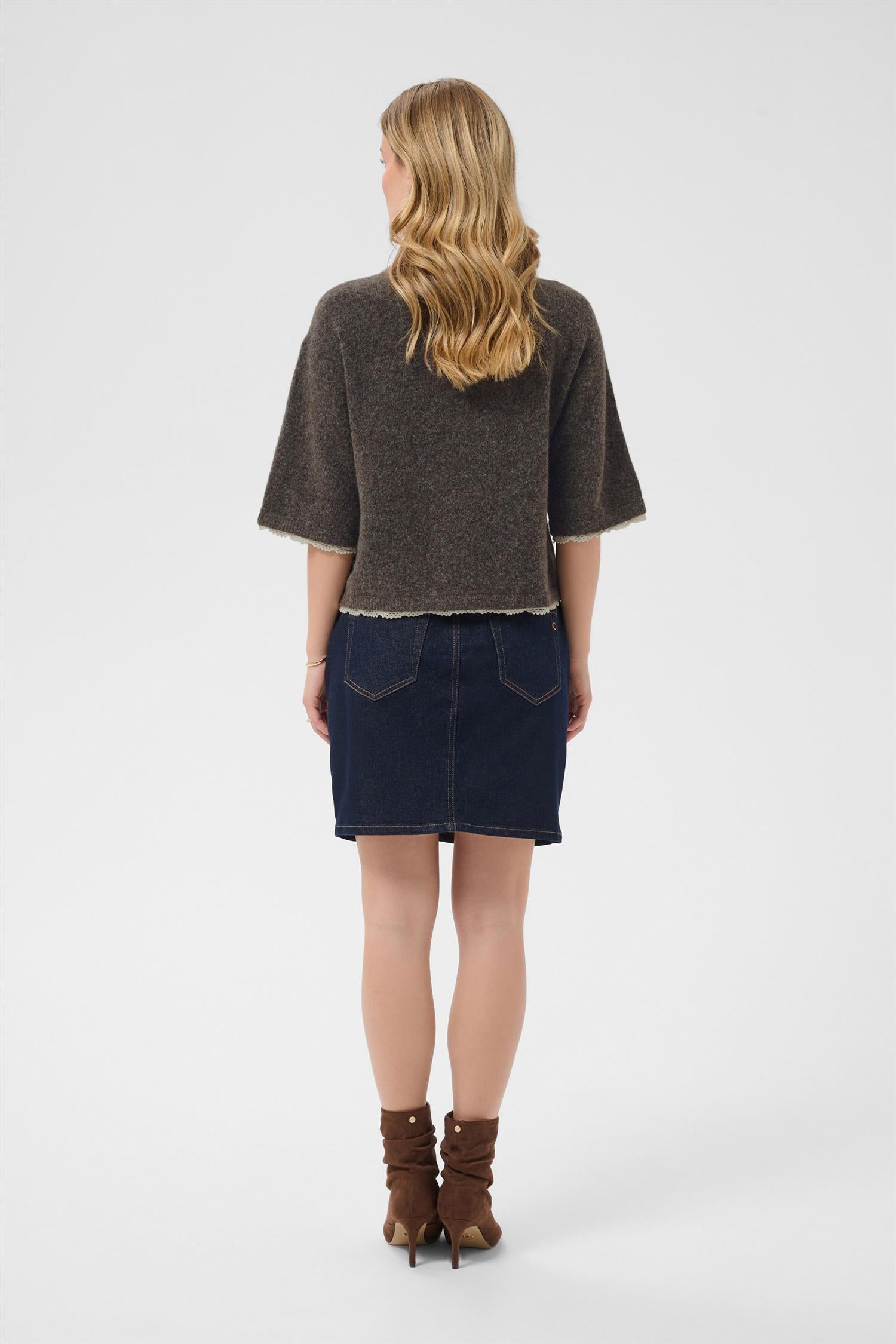 Crkibana Knit Pullover Brun