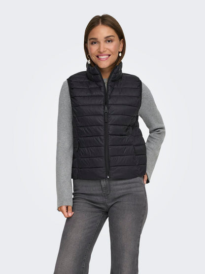 Onltahia Lw Quilted Waistcoat Otw Noos Sort