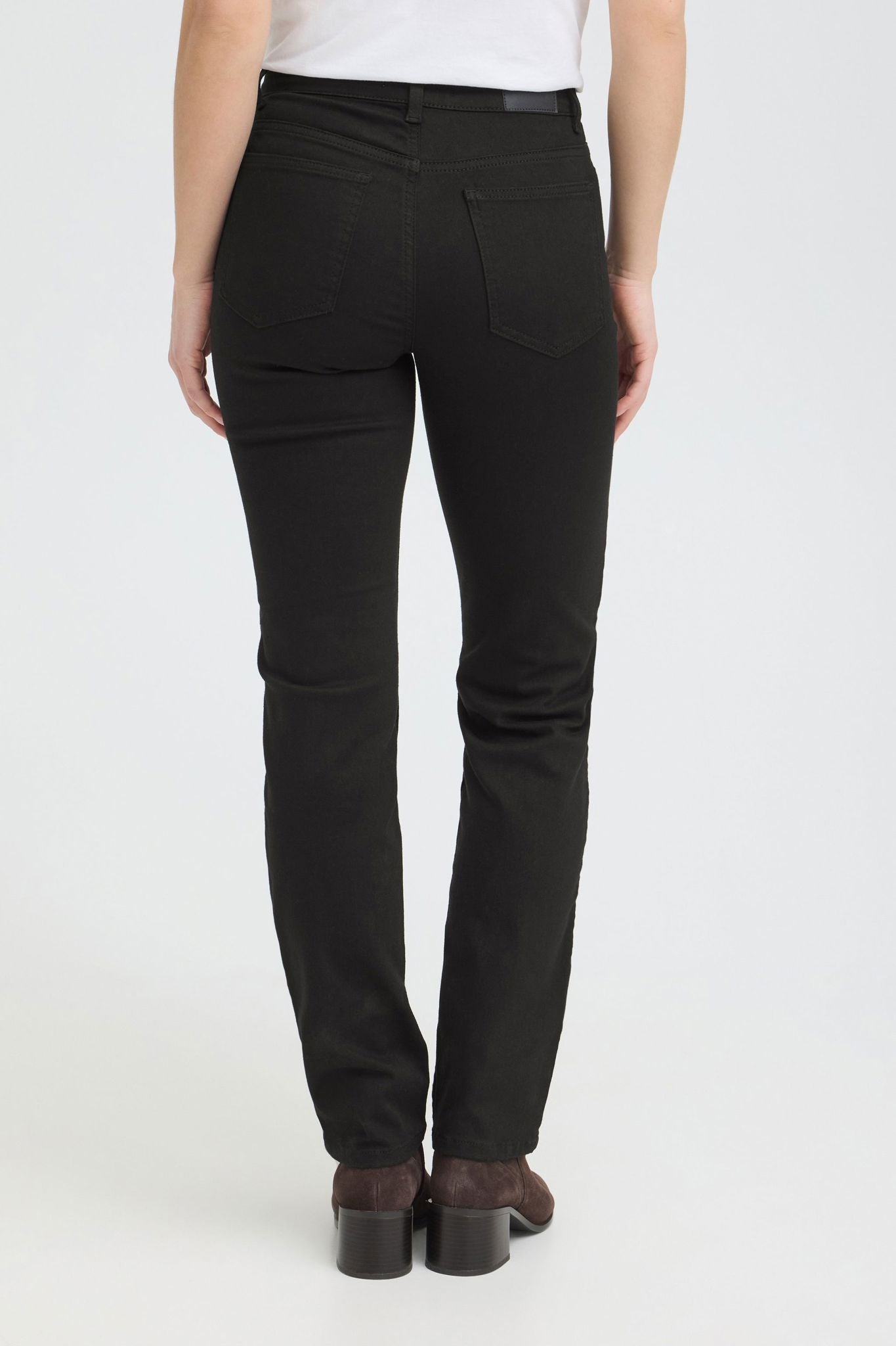 Pzemma Hw Jeans Medium Straigh Sort