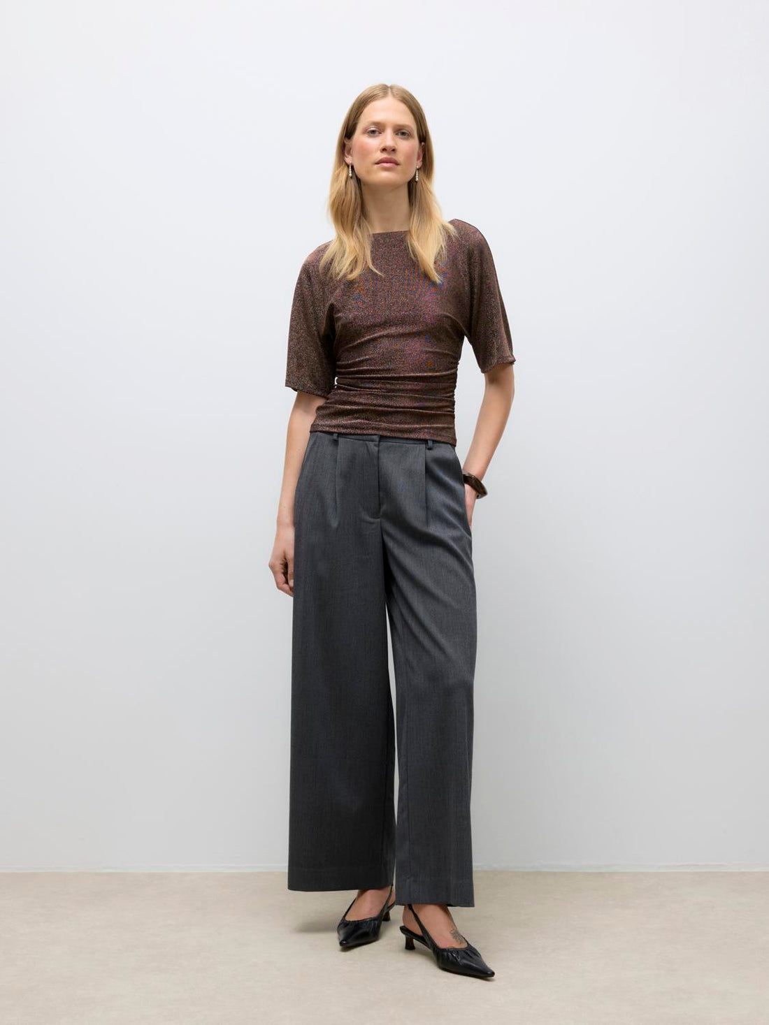 Awursula 2/4 Boatneck Top Sort