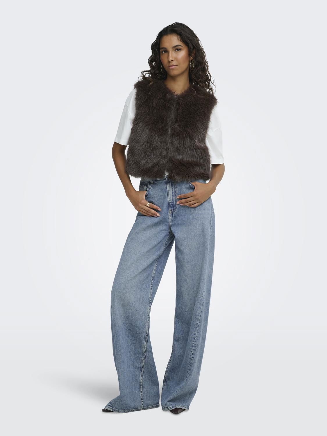 Jdyora Faux Fur Waistcoat Otw Qiq Noos Brun