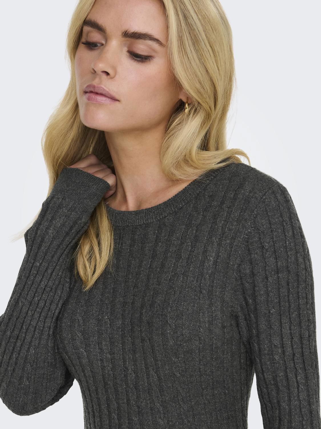 Onlfia Ls Cable Dress Knt Noos Grå