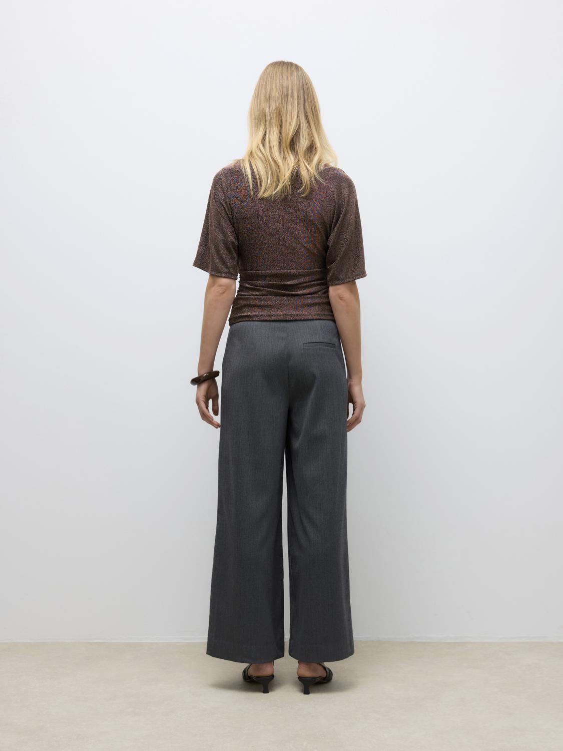Awursula 2/4 Boatneck Top Sort
