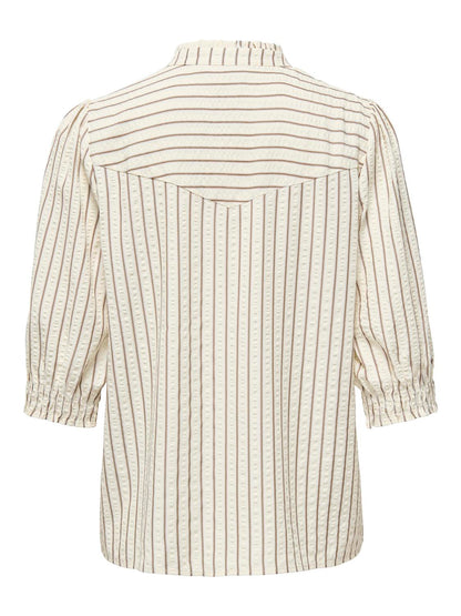 Onlsusanna 2/4 Smock Top Wvn Ex Off-White