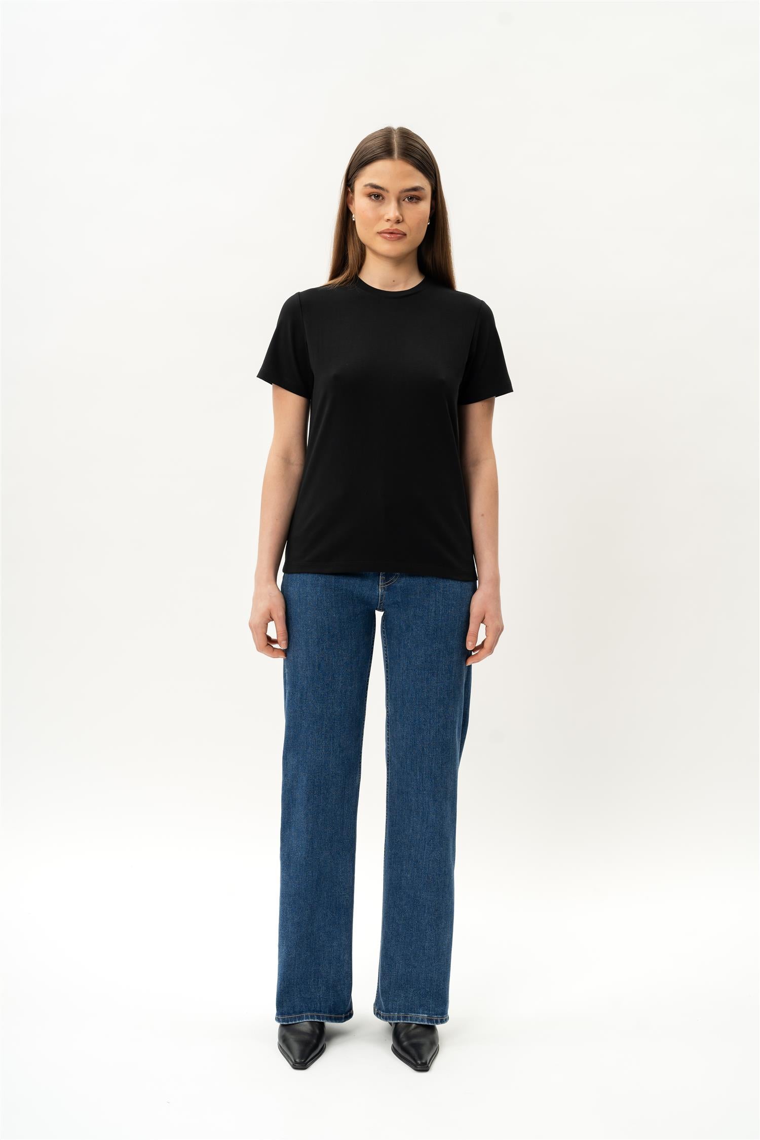 Fitted Pima T-shirt Svart