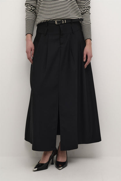 Kalissi Skirt Sort