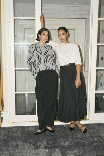 Kalissi Skirt Sort