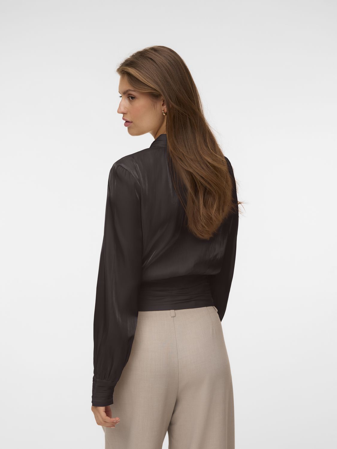 Vmpolly Ls High Neck Top Wvn Brun