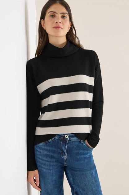 EOS cosy striped rollneck Svart