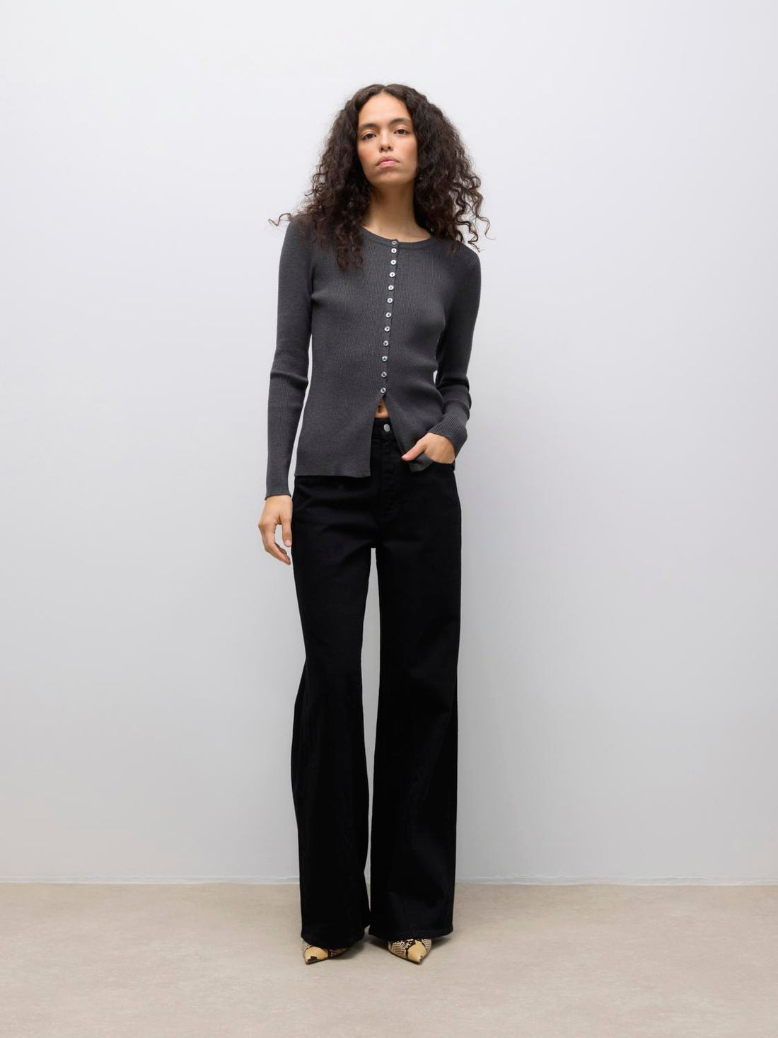 Awukino Ls O-Neck Knit Cardigan Mørkegrå