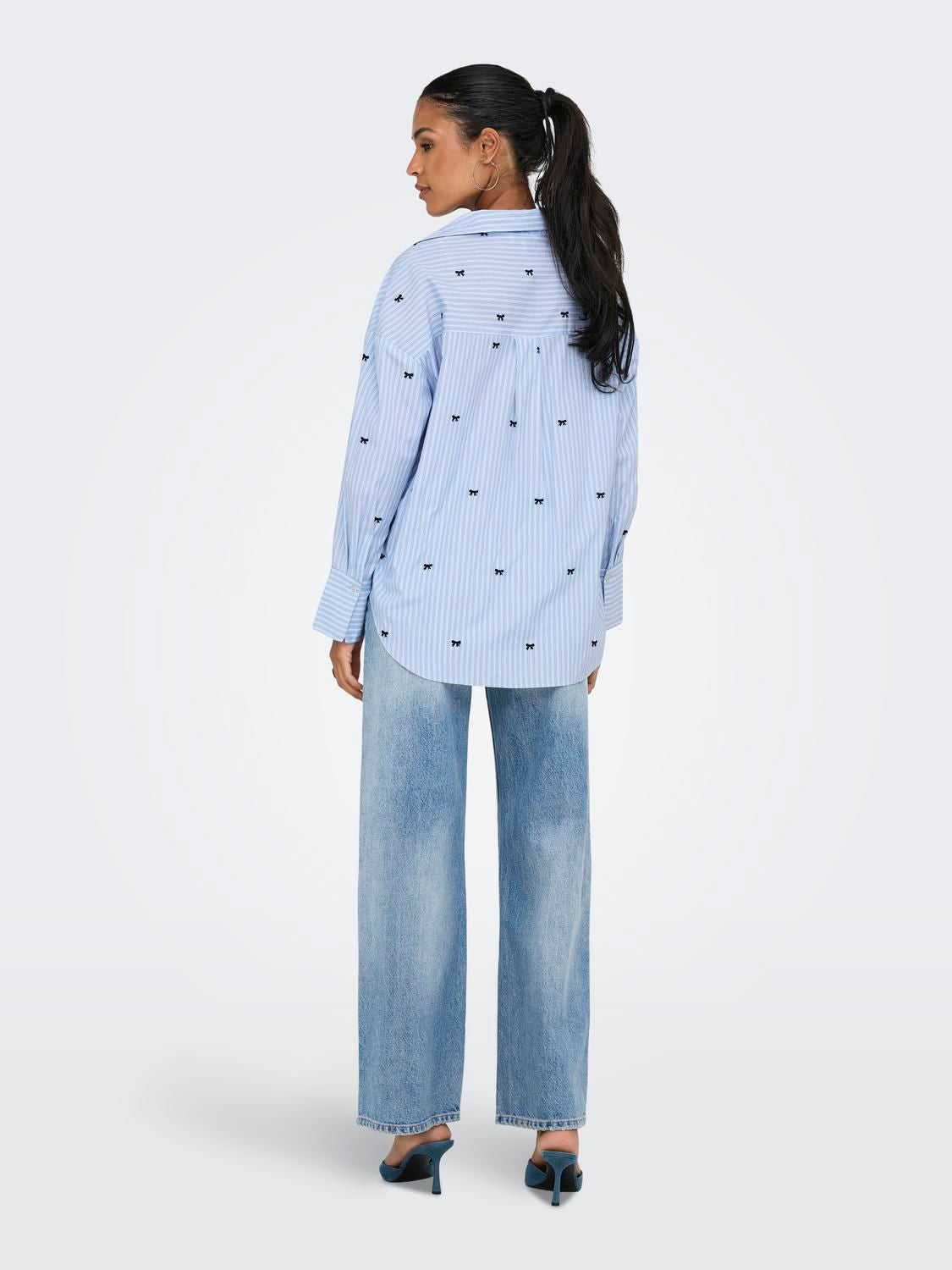 Onloregon Zeidi Ls Bow Shirt Noos Wvn Blå