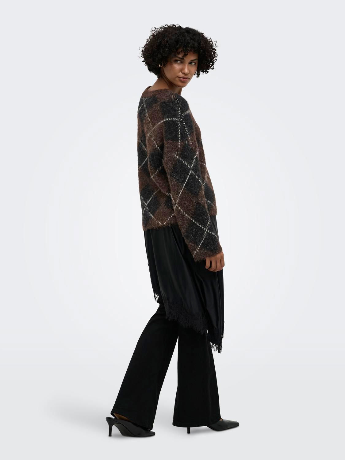 Onlnoeme Ls Pattern O-Neck Nca Knt Brun