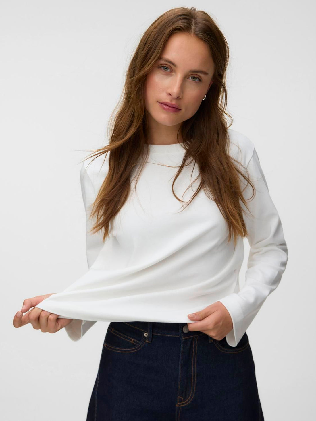 Awnaima Ls O-Neck Boxy Top Noos Hvit