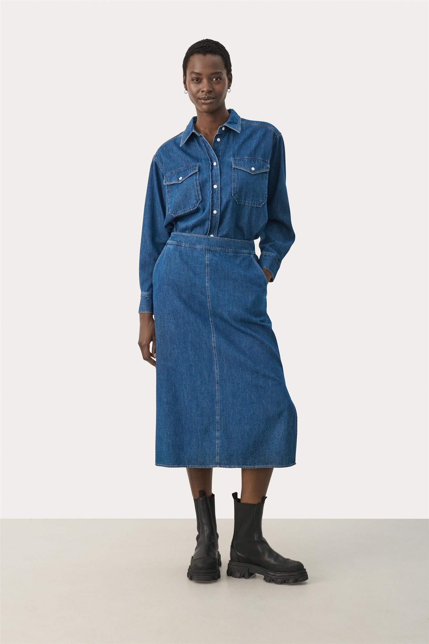 LizziePW SK Medium Blue Denim