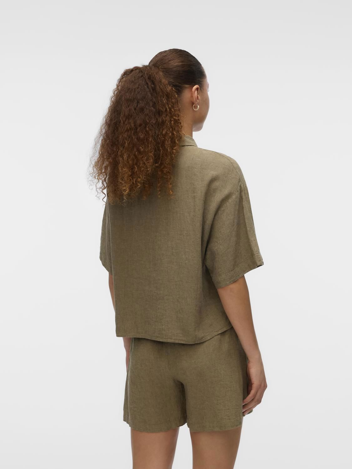 Vmlinn 2/4 Short Shirt Wvn Noos Grønn