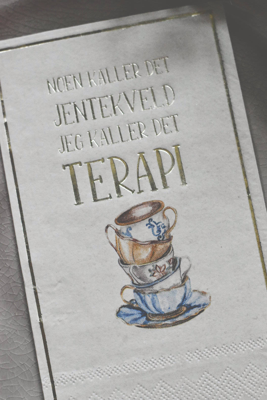 SERVIETT «JENTEKVELD - TERAPI»
