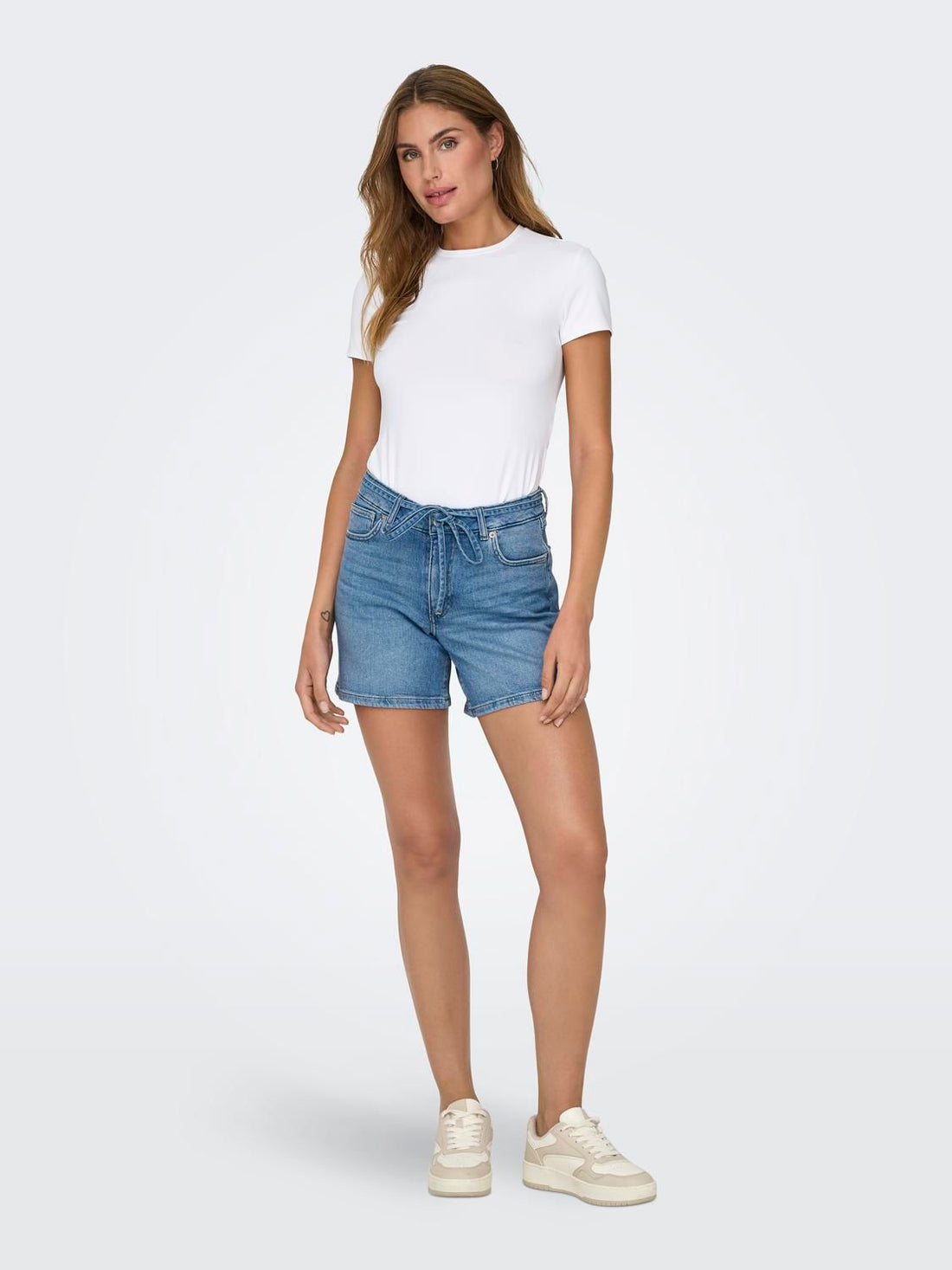 Onlgianna Mw Belted Shorts Azg Dnm Noos Blå
