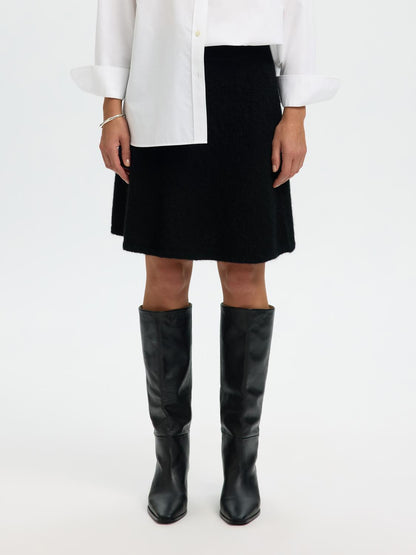Slflulu Brushed Hw Knit Skirt Svart