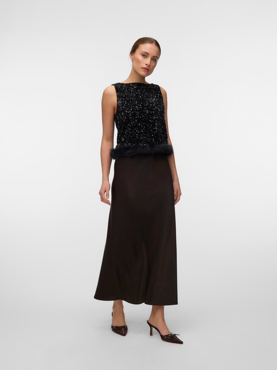 Vmcharm Mw Long Skirt Wvn Boo Brun