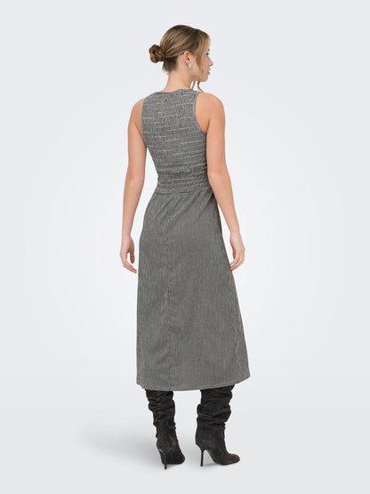 Onlcelle S/l Smock Dress Jrs Sort