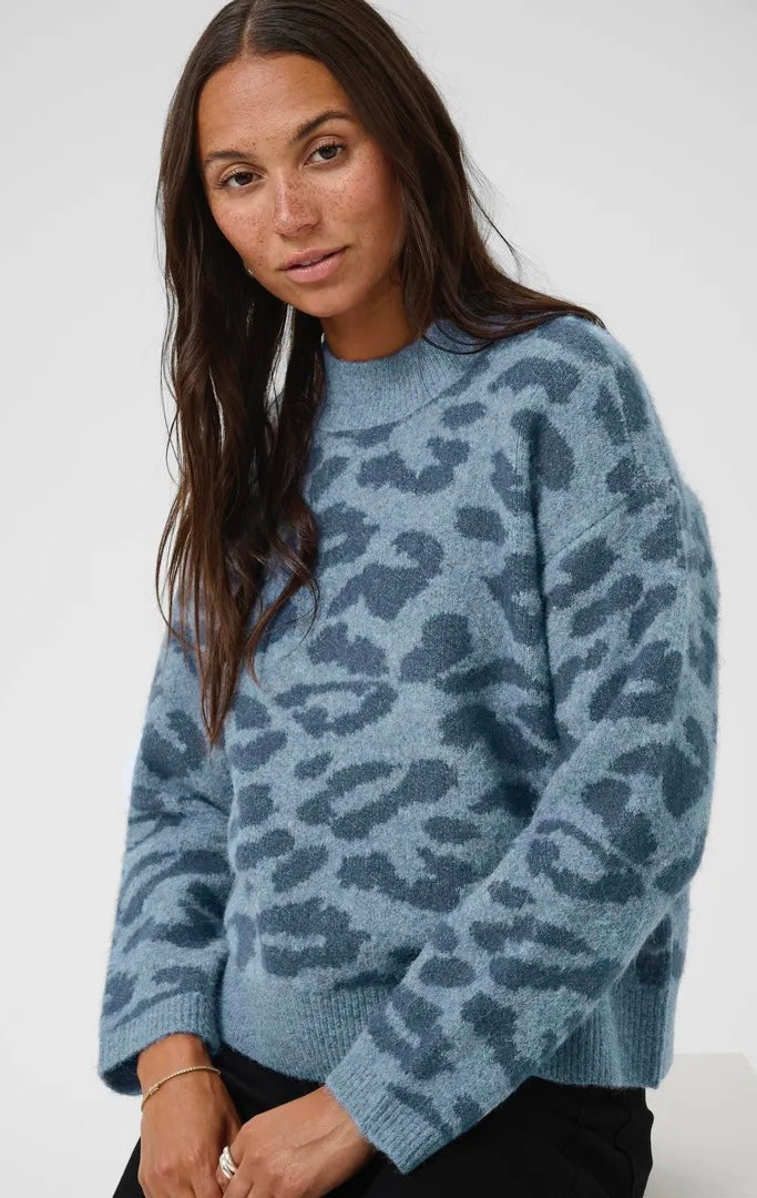 Kasandra Pullover Ls Windward Blu/Bering Sea Animal