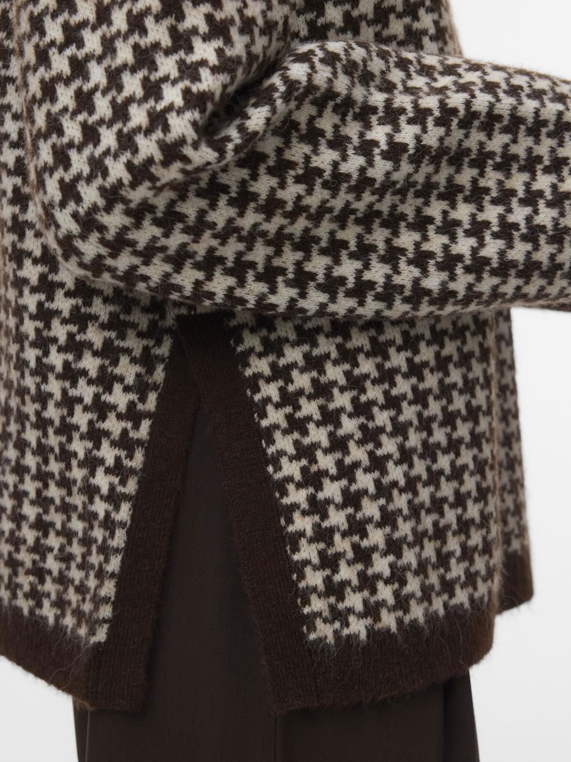 Vmcomo Ls Funnelneck Pullover Prm Brun