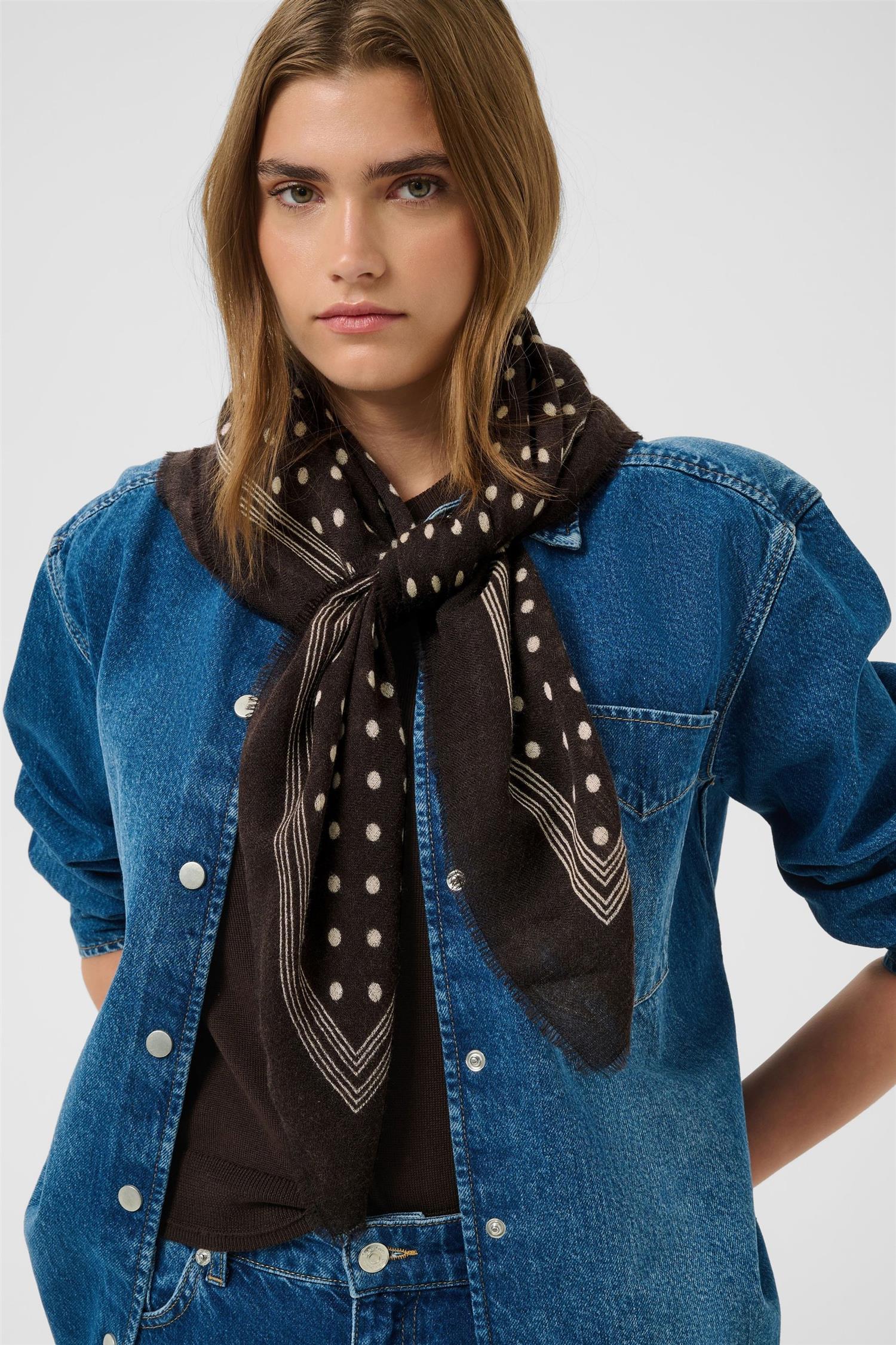 Celestapw Scarf Brun