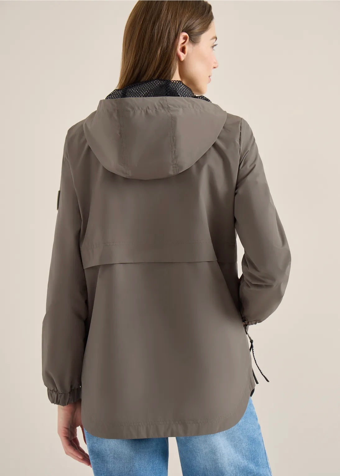 A-SHAPED WINDBREAKER Brun