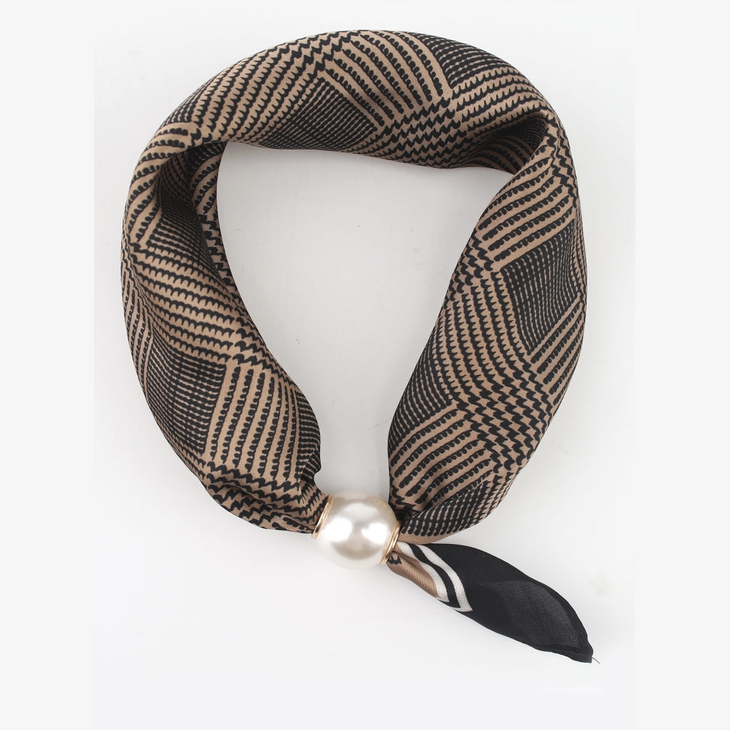 SCARF &amp; PEARL Beige
