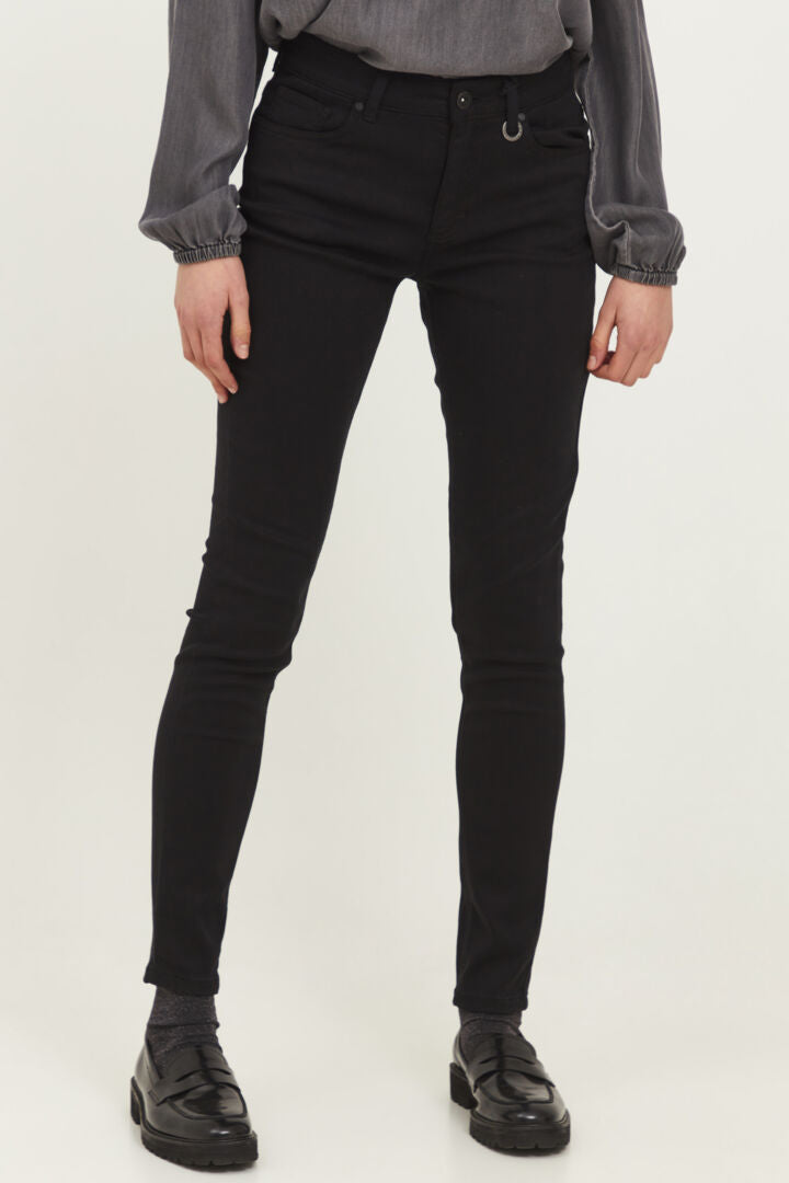 Emma jeans super skinny Svart