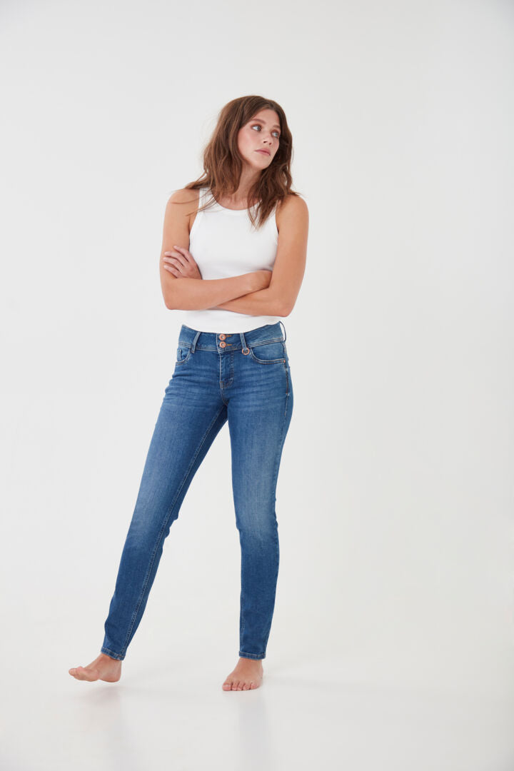 SUZY JEANS SKINNY LEG (HAYA CURVED) Jeans – LeneV Otta &